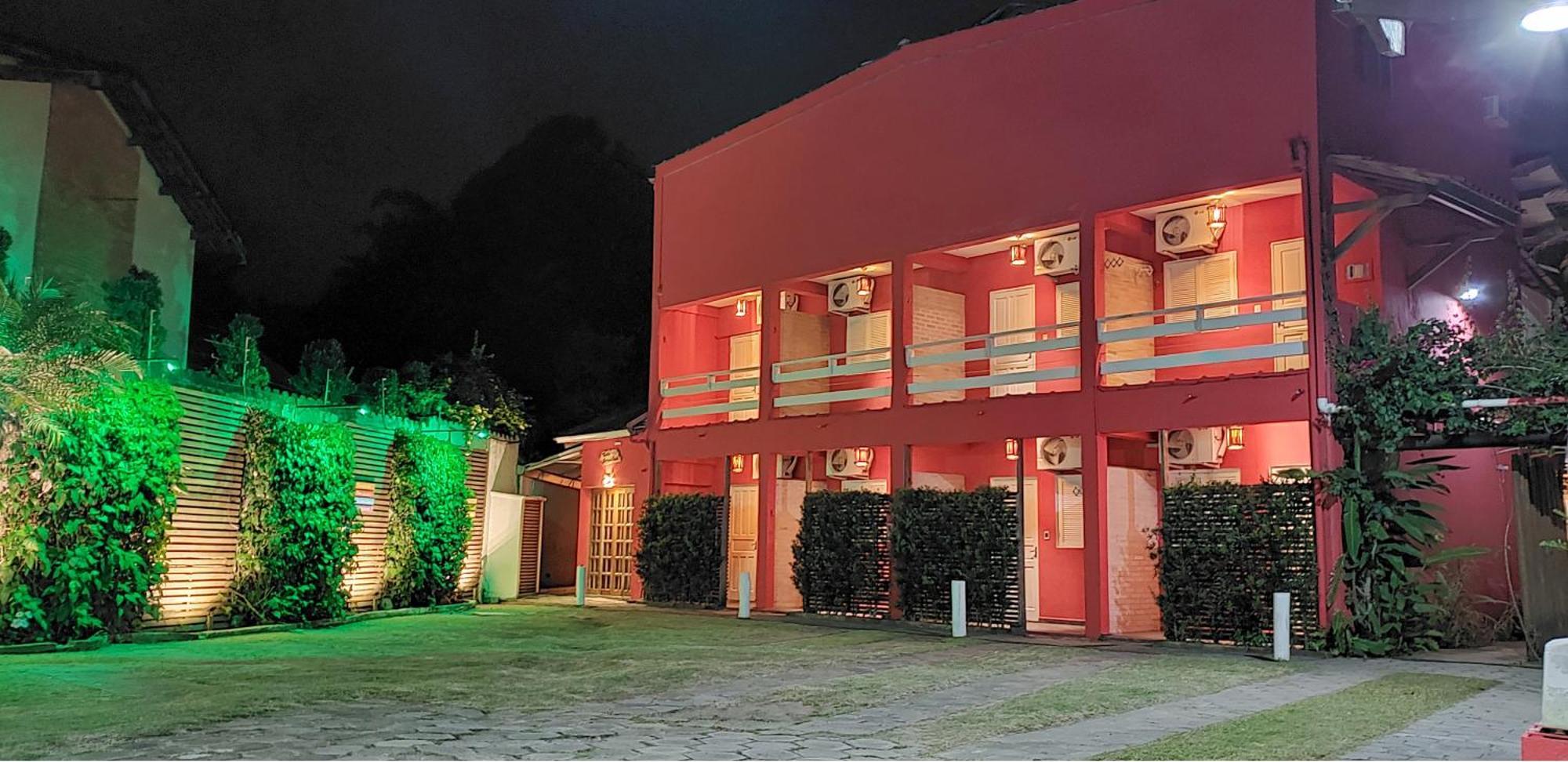 Pousada Parcel Das Ilhas Barra do Sahy Exterior photo